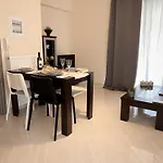 Sun N' Salt I Apartment Tolo