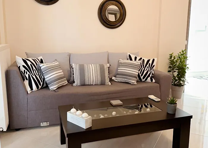 Sun N' Salt I Tolón